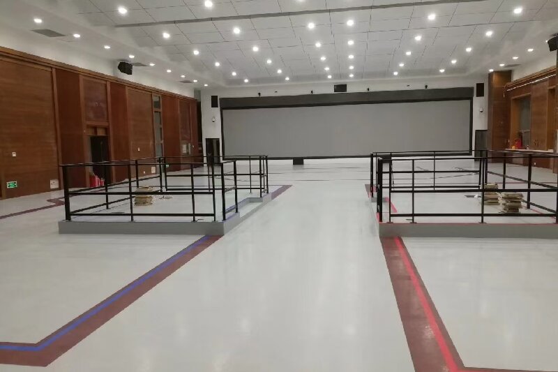 卷材橡膠地板