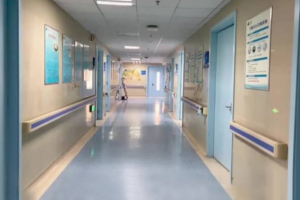 hospital vinyl flooring