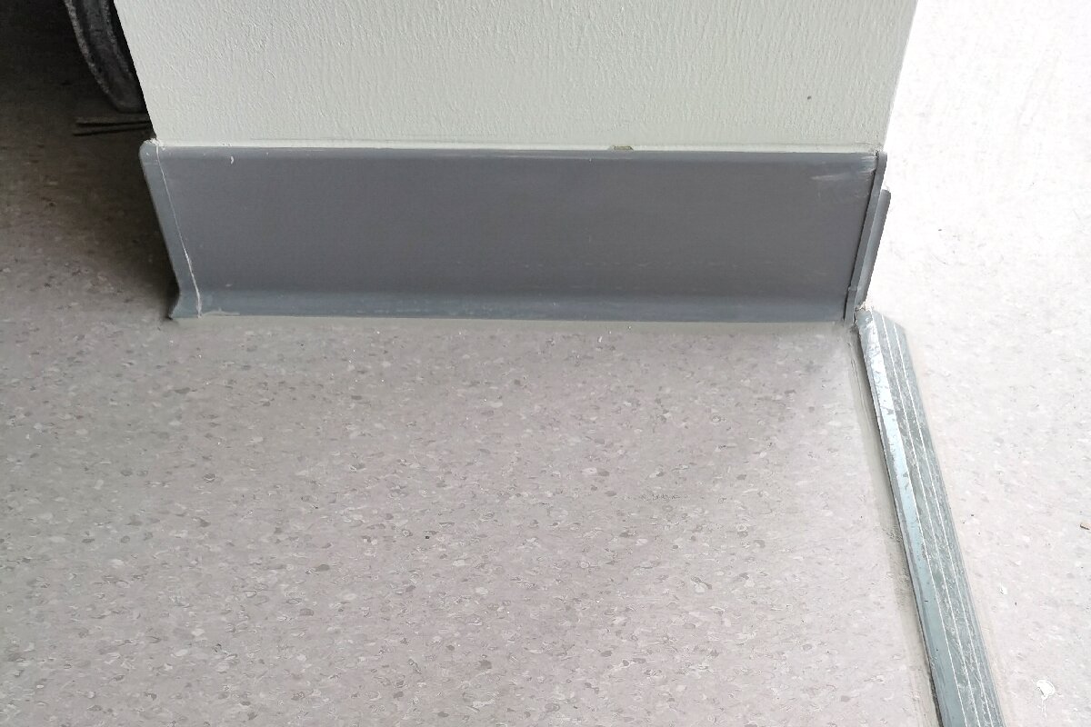 Homogeneous Vinyl Flooring