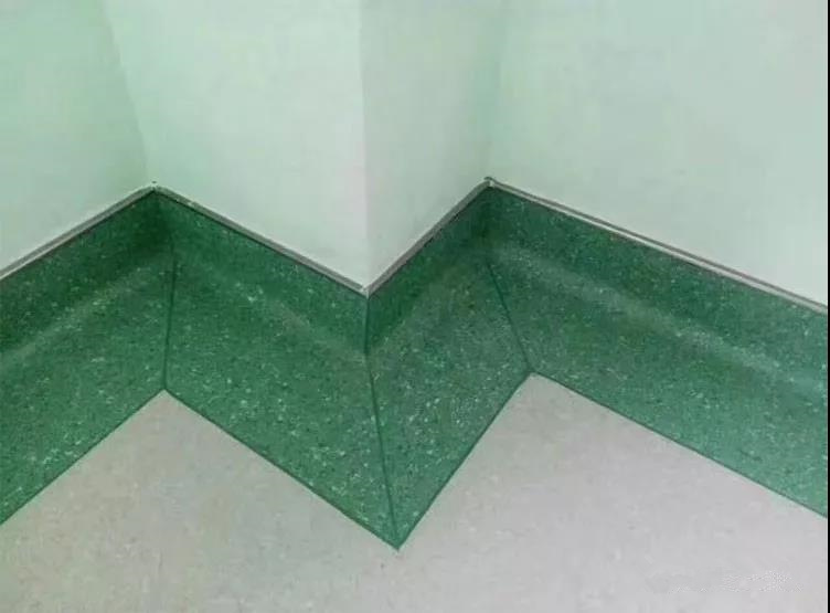 pvc塑膠地板是如何鋪裝上墻的？